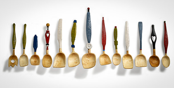 Slevar från boken Tälj för kök och trädgård. Foto: Thomas Harrysson