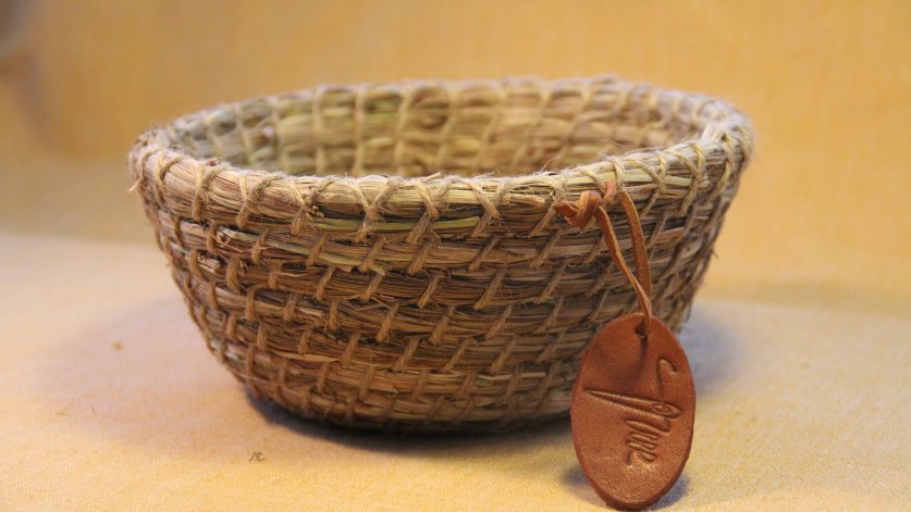 gräskorg